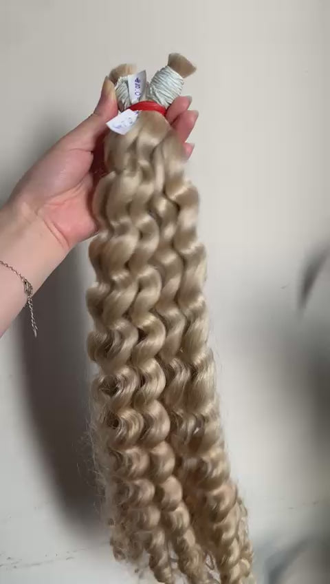 Glänzende Haarverlängerungen. Verwandeln Sie Ihren Look mühelos!